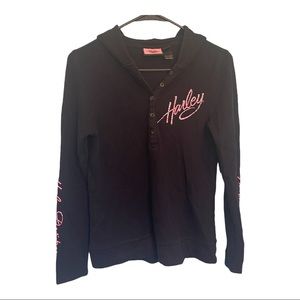 Harley Davidson Waffle Knit Long Sleeve hooded shirt with Logo throughout.